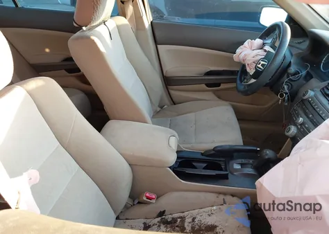 2008 Honda Accord 2.4 Lx z USA, uszkodzony, nr VIN JHMCP26338C031791